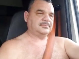 БДСМ Daddy in car