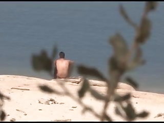 Spanish A stranger falls for Jotade's big cock at the nudist beach